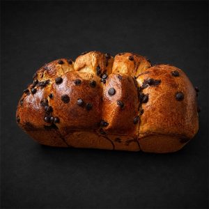 Brioche artesanal con chips de chocolate – formato familiar